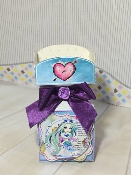 Leve + 13 Arquivo De Corte - Ever After High 1