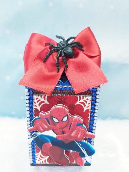 Leve + 13 Arquivo de Corte - Homem Aranha 14