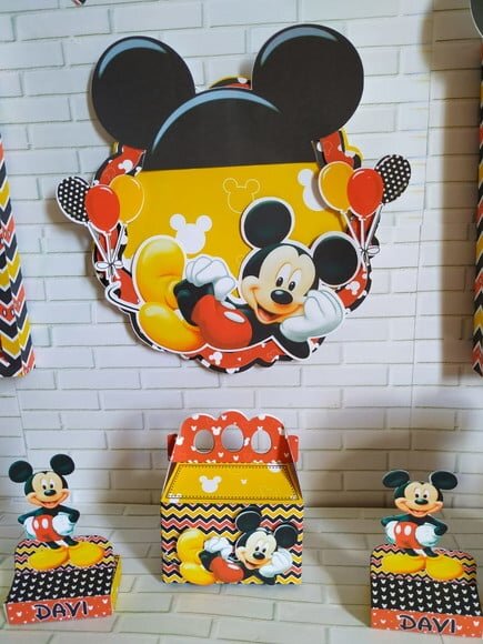 Leve + 13 Arquivo De Corte - Mickey 26