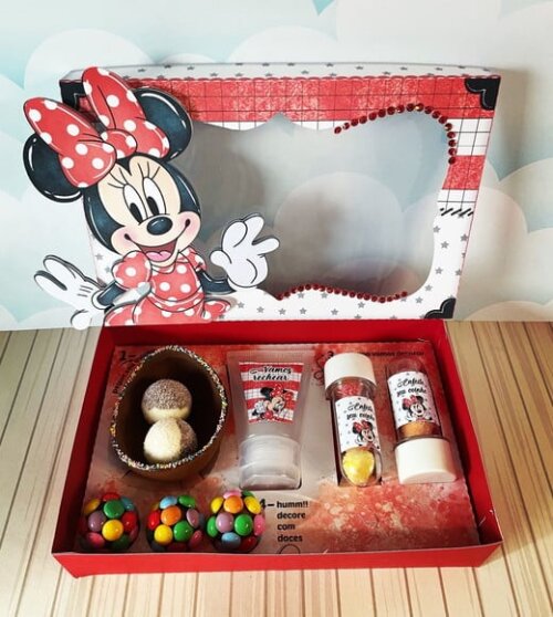 Leve + 13 Arquivo de Corte - Mini Confeiteiro (minnie) 4