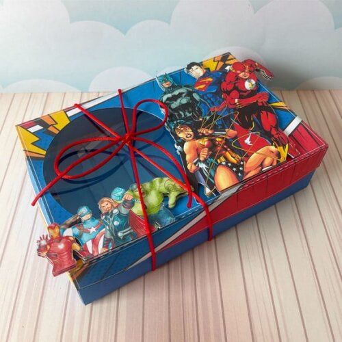 Leve + 13 Arquivo de Corte - Mini Confeiteiro (super Heróis) 1