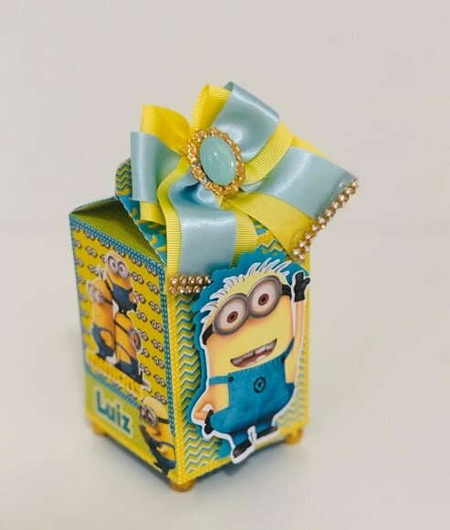 Leve + 13 Arquivo De Corte - Minions 9
