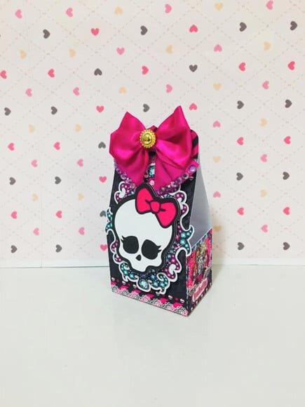 Leve + 13 Arquivo de Corte - Monster High 2