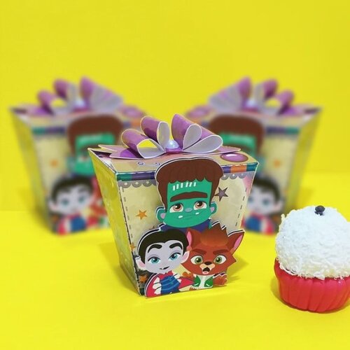 Leve + 13 Arquivo de Corte - Super Monsters 1