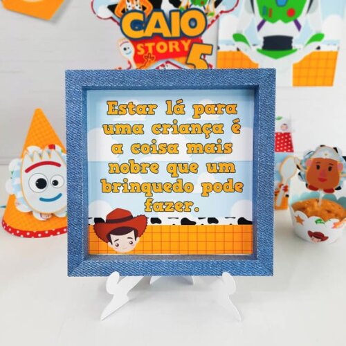 Leve + 13 Arquivo de Corte - Toy Story 3