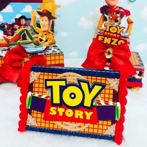 Leve + 13 Arquivo de Corte - Toy Story 6