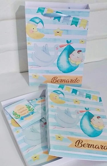 Leve + 13 Arquivo Digital - Álbum Mêsversário 2