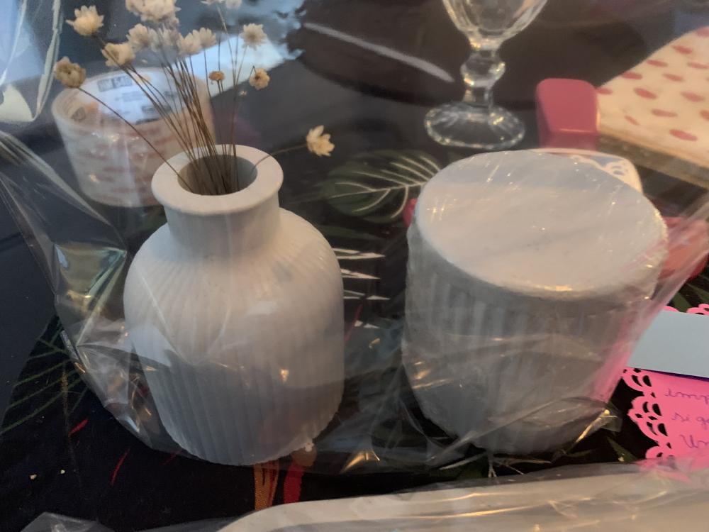 Elegante conjunto Vaso para flores, vela aromática e bandeja ova