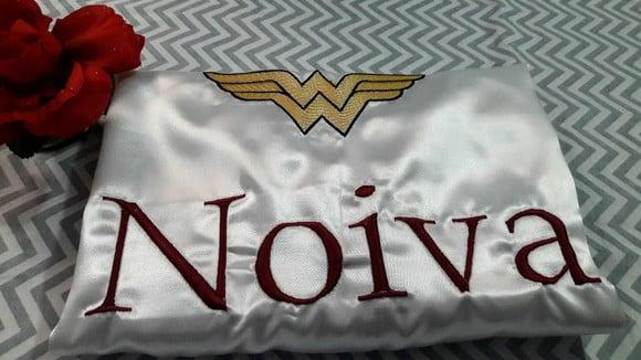 01 Robe cetim bordado noiva mãe debutante mulher maravilha