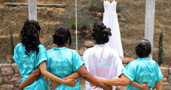 1 Robe Bordado sem Nome Noiva Madrinha Convite Casamento