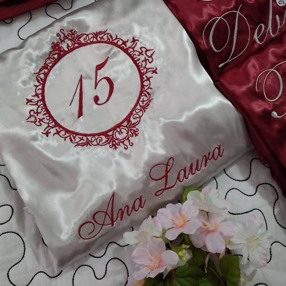 1 Robe Convite Aniversario 15 Anos Debutante Noiva Mãe