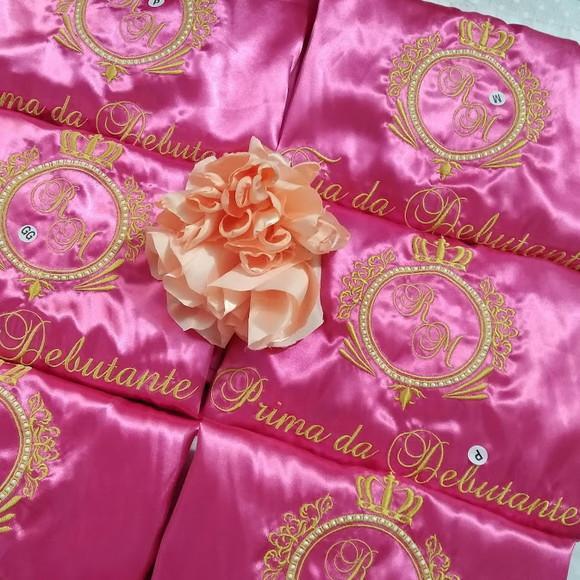 1 robes bordado rosa pink brasão debutante 15 anos