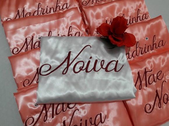 11 Robes Cetim Bordado Noiva Mãe Debutante
