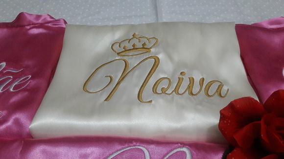 5 Robes Cetim Bordado Personalizado para Debutante 15 Anos