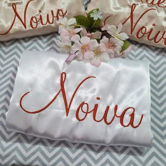 Kit 2 Robes Cetim Bordados Debutante Noiva