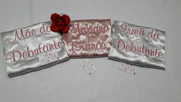 Kit 3 Robes Cetim Bordado Irmã Mãe Debutante Rosa Chá Prata