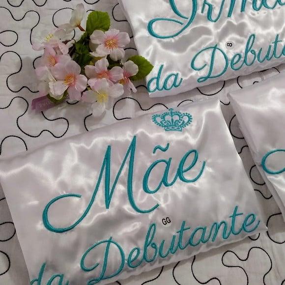 Kit 3 Robes Cetim Hobbi Roupão 15 Anos Mãe Debutante Coroa