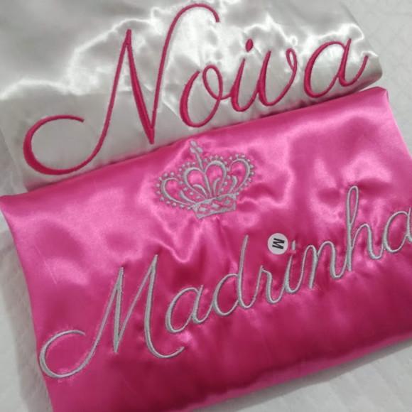 Robe Cetim Bordado Noiva Debutante Brasão Rosa Chiclete