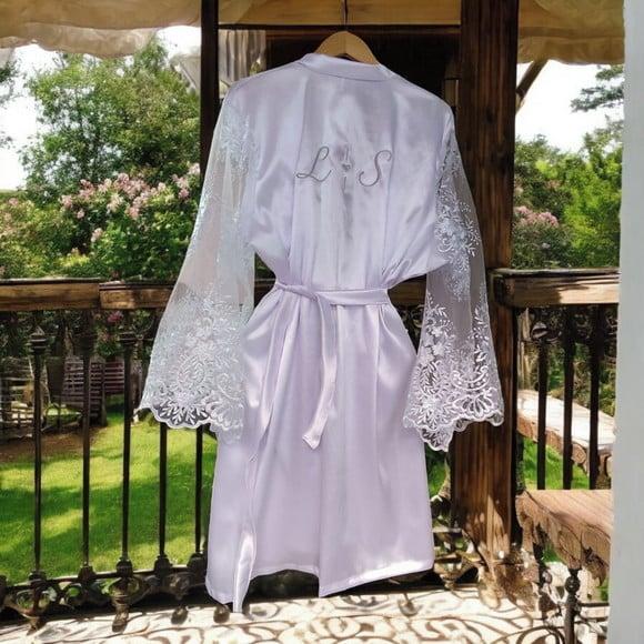 Robe Cetim Manga Longa Renda Bordada Modelo Mara