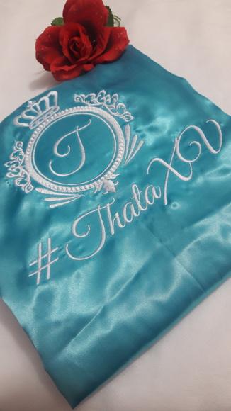 Robe hobbe cetim tiffany brasão noiva mãe debutante 15 anos