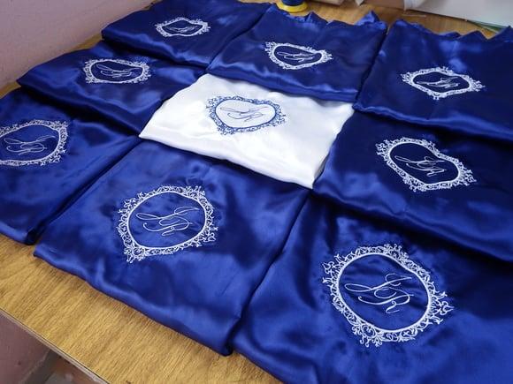 Robe Roupão Cetim Bordado Noiva Mãe Debutante