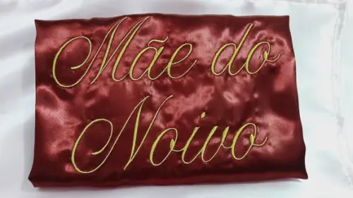 01 un Robe cetim bordado noiva mãe debutante