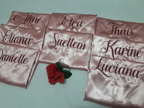 15 Robe Hobbe Cetim Bordado Madrinha Rose Marsala Casamento