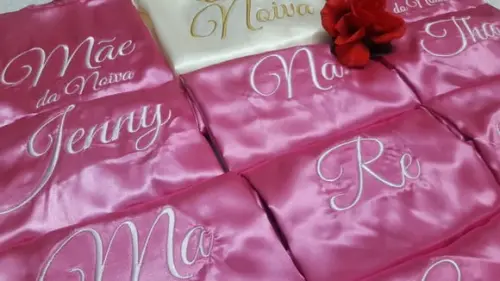 5 Robes Cetim Bordado Personalizado para Debutante 15 Anos