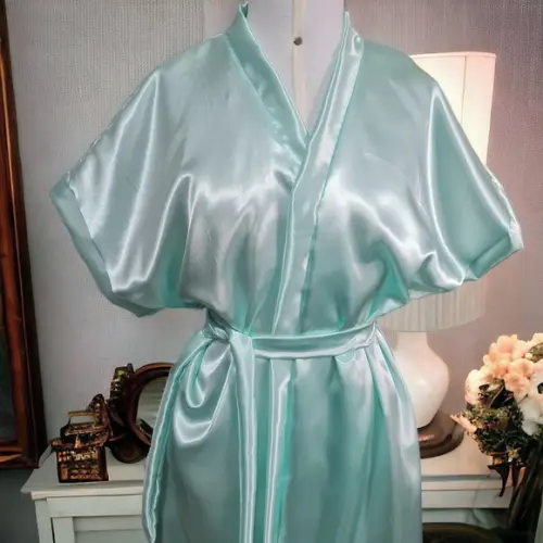Kit 16 Robes Roupão Hobbe Cetim sem Bordado Casamento Noiva