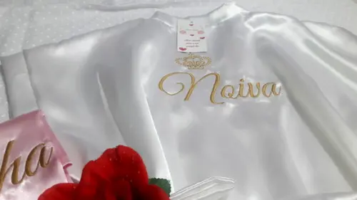 Kit 3 Robes Cetim Bordado Noiva Mãe Debutante