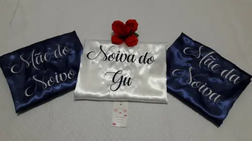 kit 3 Robes cetim bordado irmã mãe debutante marinho