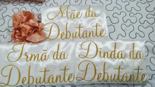 Robe hobbe roby 15 anos rose gold debutante branco