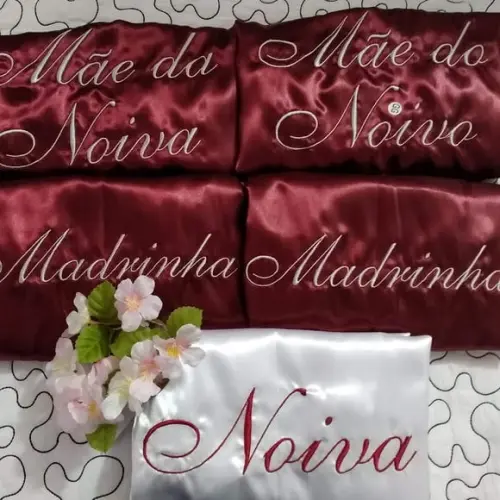 Robe hobby roupão bordado noiva renda brasão marsala branco