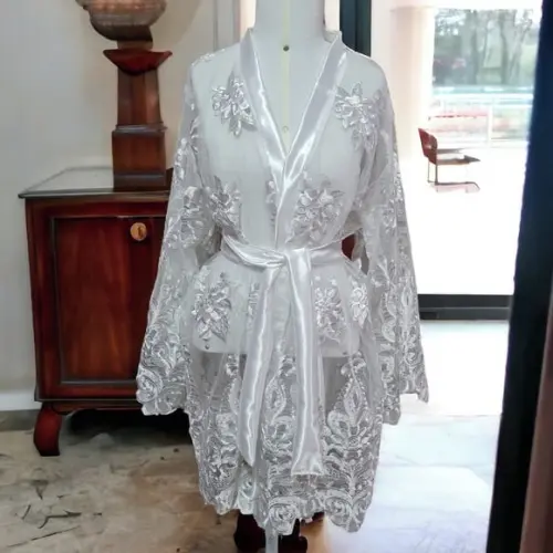 Robe Renda Bordada Noiva Noite Nupcias Lua de Mel