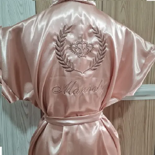 Robe Personalizado Brasão Debutante Coroa Rosé Cores Nome