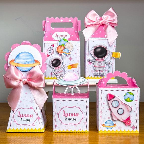Lembrancinhas Personalizadas Astronauta Rosa - 50 Pçs