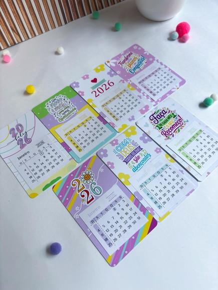 Mini Calendário Geladeira 2026 - c/ Ímã - 5x5