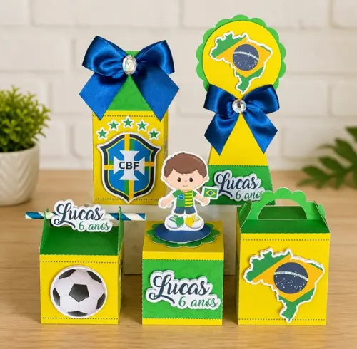 30 Lembrancinhas Personalizadas - Copa Mundo - Kit Festa -dd