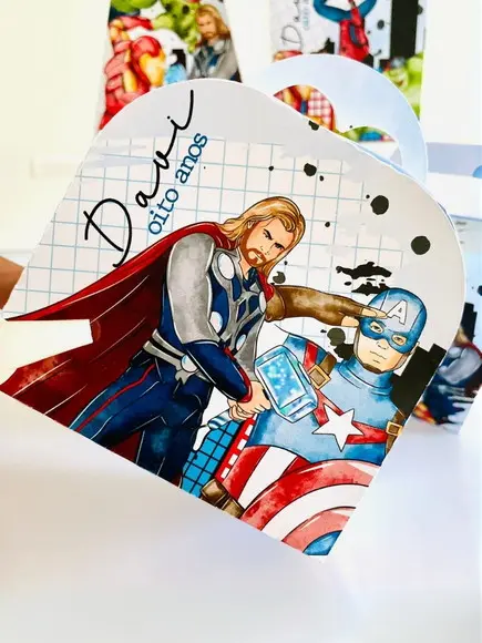 Lembrancinhas Personalizadas Vingadores - 32 Pçs