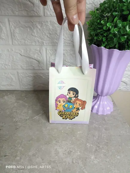 Sacolinha Personalizada Guerreiras K-pop - 10x15