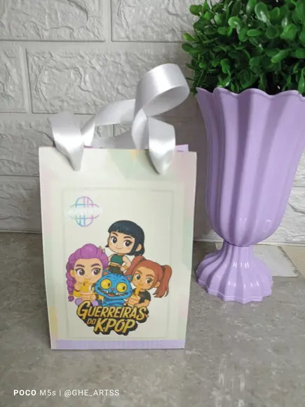 Sacolinha Personalizada Guerreiras K-pop - 10x15