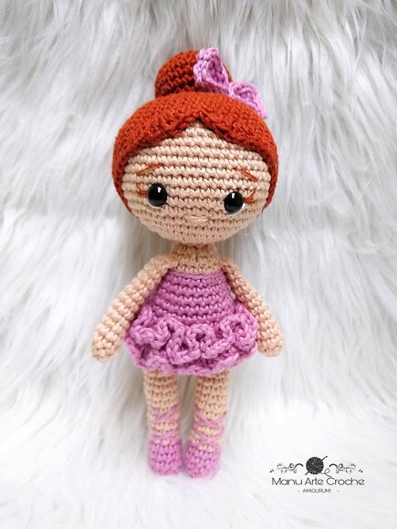 Boneca Bailarina Amigurumi