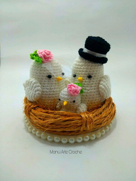 Topo de Bolo Passarinhos no Ninho Amigurumi Croche