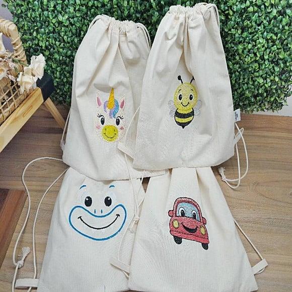 1 Mochila Saco Personalizada com Bordado e Nome