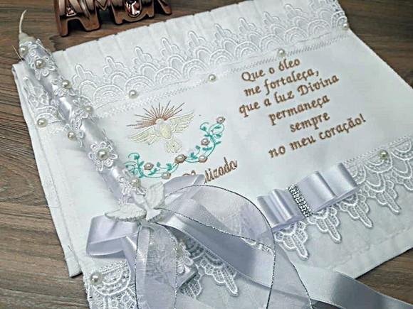 Toalha de Batismo e Vela Decorada