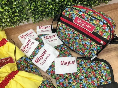 Kit Escolar ,creche Infantil Volta as Aulas 12 Peças