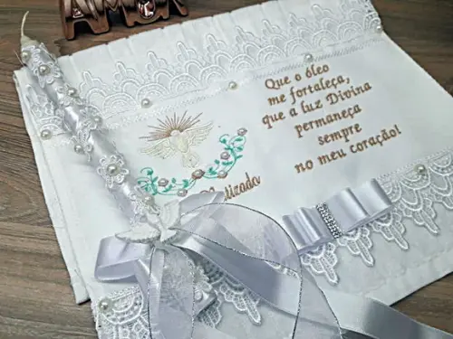 Toalha de Batismo e Vela Decorada