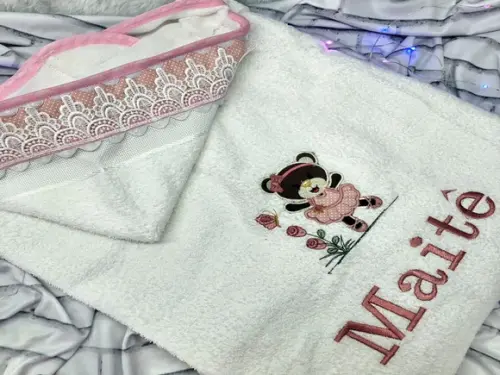 Enxoval Personalizado Toalha de Banho Infantil com Capuz
