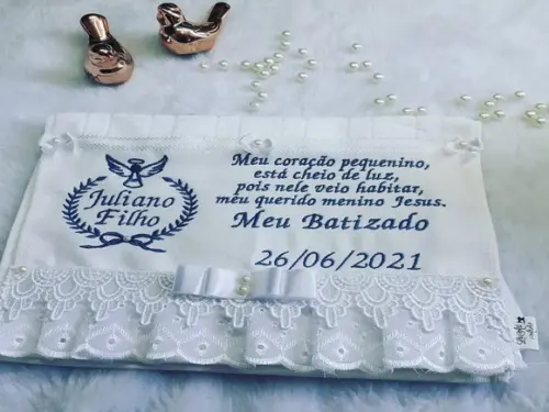 Toalha para Batizado Bordada