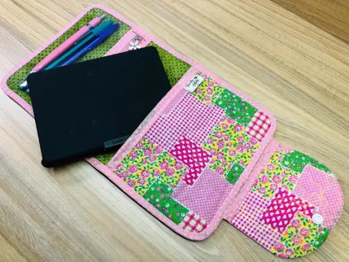 Capa para kindle em tecido